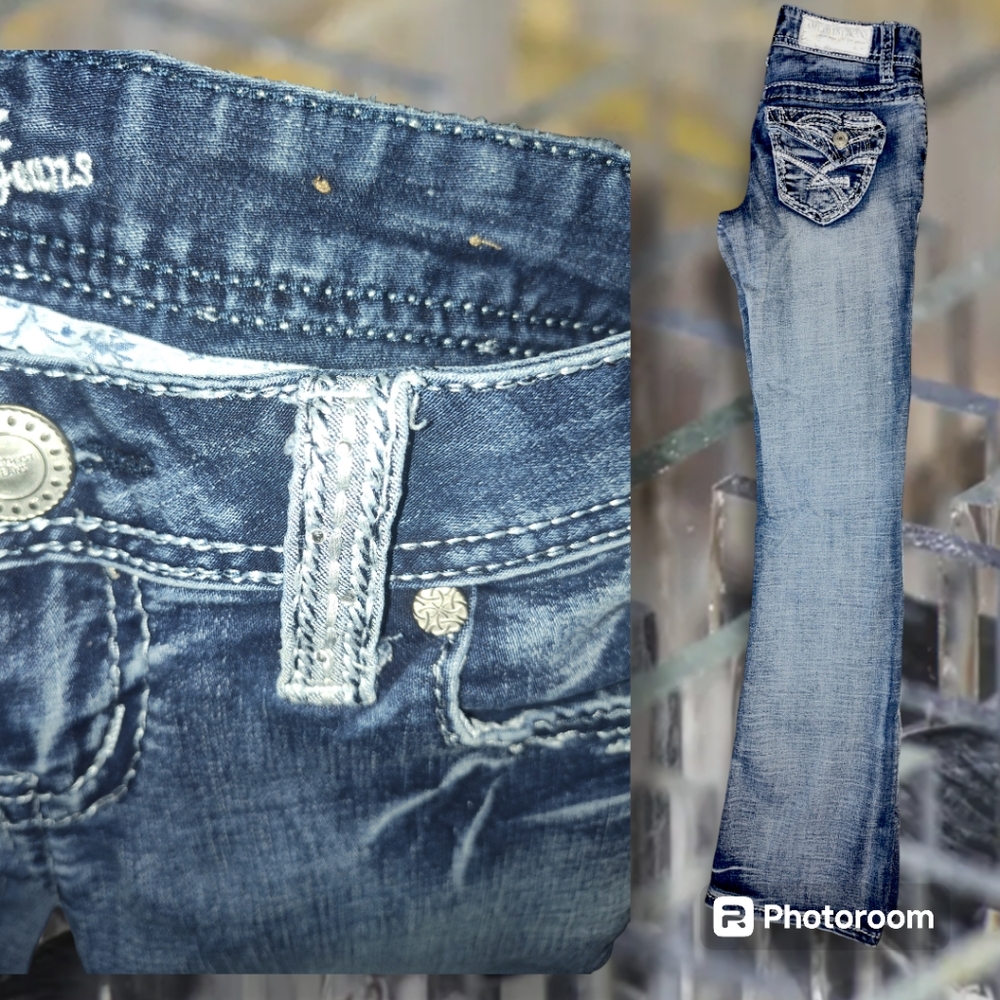 New Amethyst Flare w Crystals Heavy Stitch Detailing Sandblast LoRise Jeans 28" - Picture 4 of 6